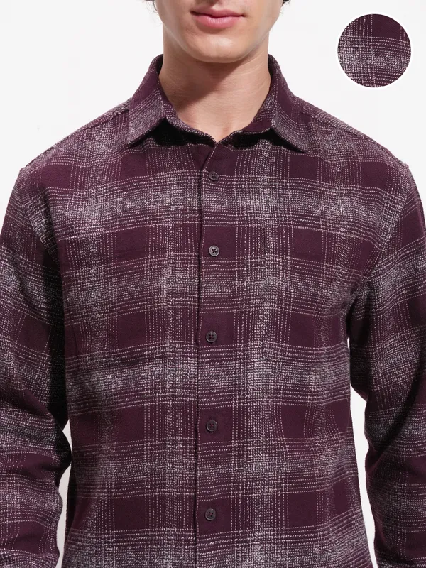 Highlander Men Maroon Checked Relaxed Fit Casual Shirt