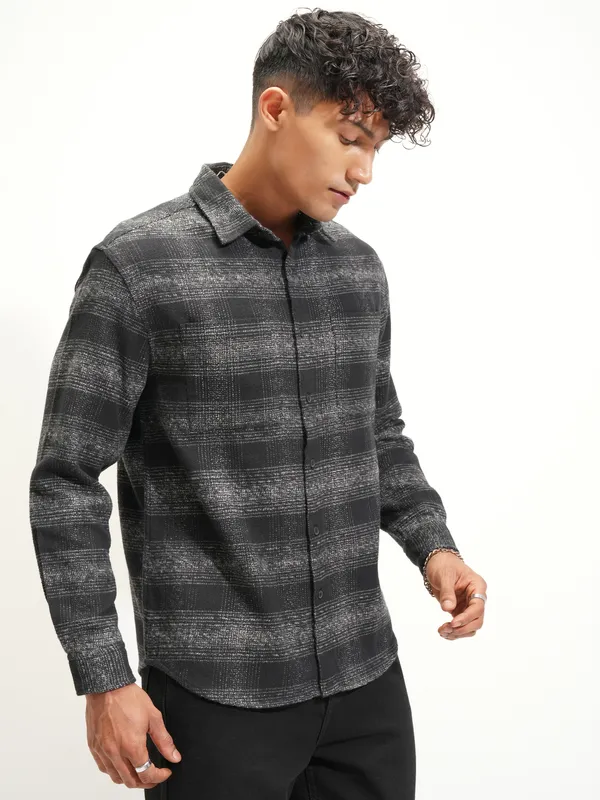 Highlander Men Black Checked Relaxed Fit Casual Shirt