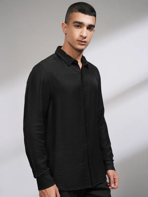 Highlander Men Black Self Design Slim Fit Casual Shirt