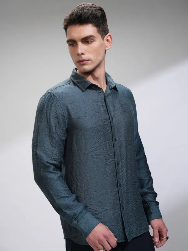 Highlander Men Blue Self Design Slim Fit Casual Shirt
