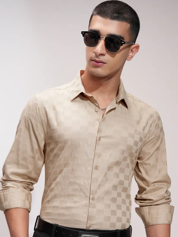 Highlander Men Beige Self Design Slim Fit Casual Shirt