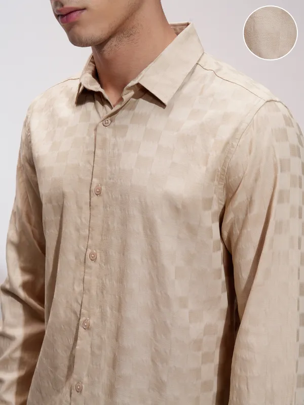 Highlander Men Beige Self Design Slim Fit Casual Shirt