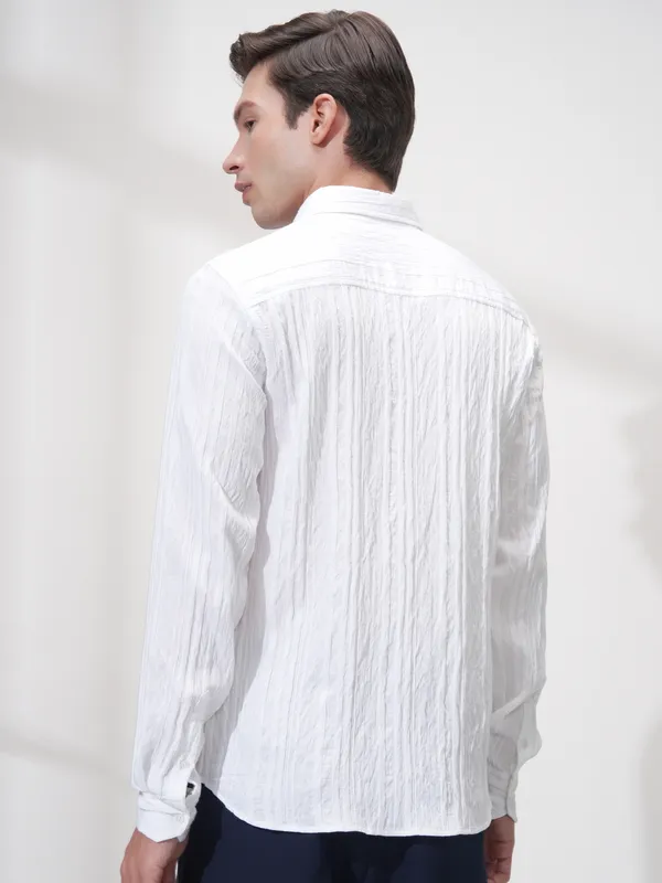 Highlander Men White Striped Slim Fit Casual Shirt