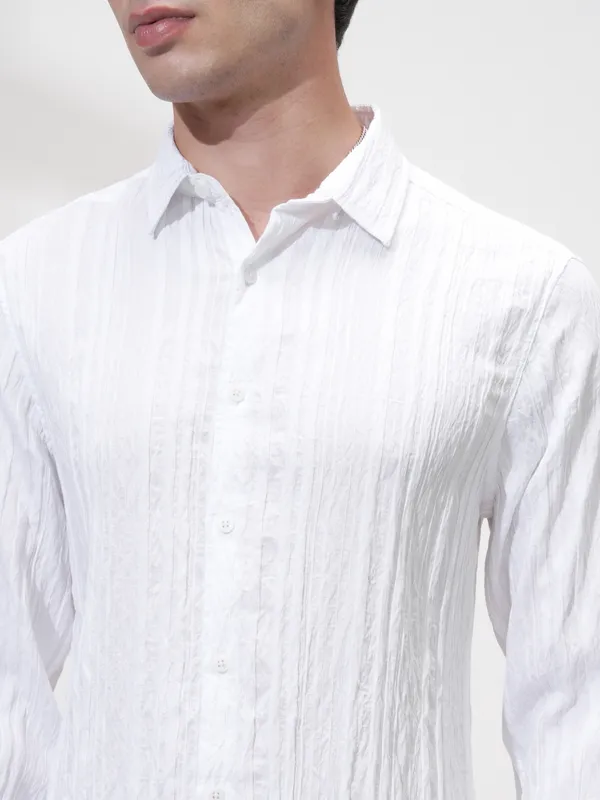 Highlander Men White Striped Slim Fit Casual Shirt