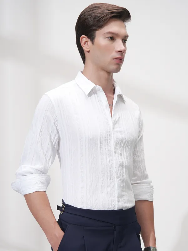 Highlander Men White Striped Slim Fit Casual Shirt