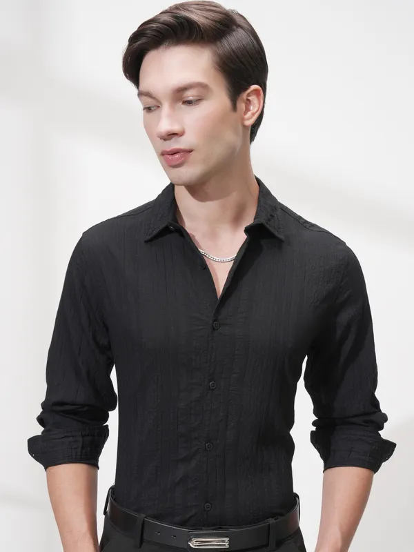 Men Slim Fit Casual Shirt
