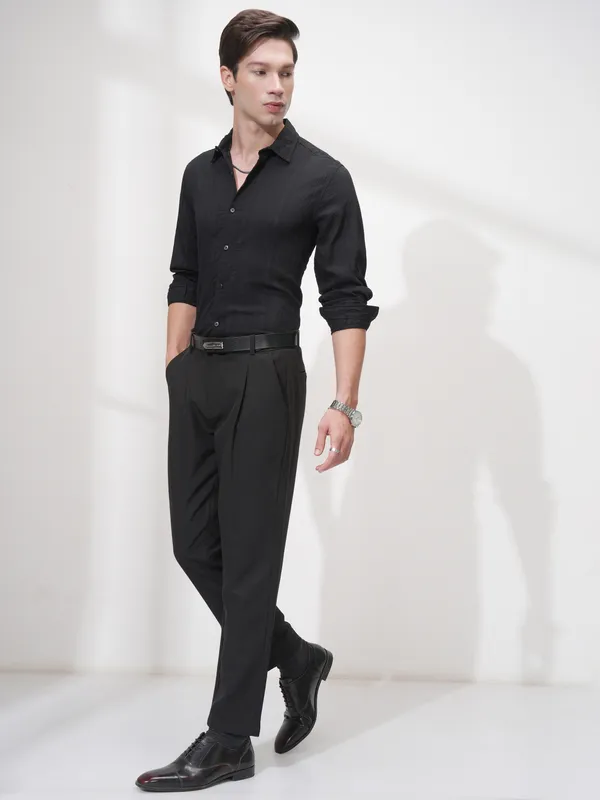 Highlander Men Black Striped Slim Fit Casual Shirt