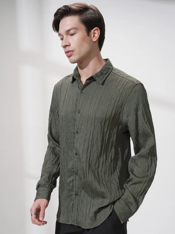 Highlander Men Olive Striped Slim Fit Casual Shirt