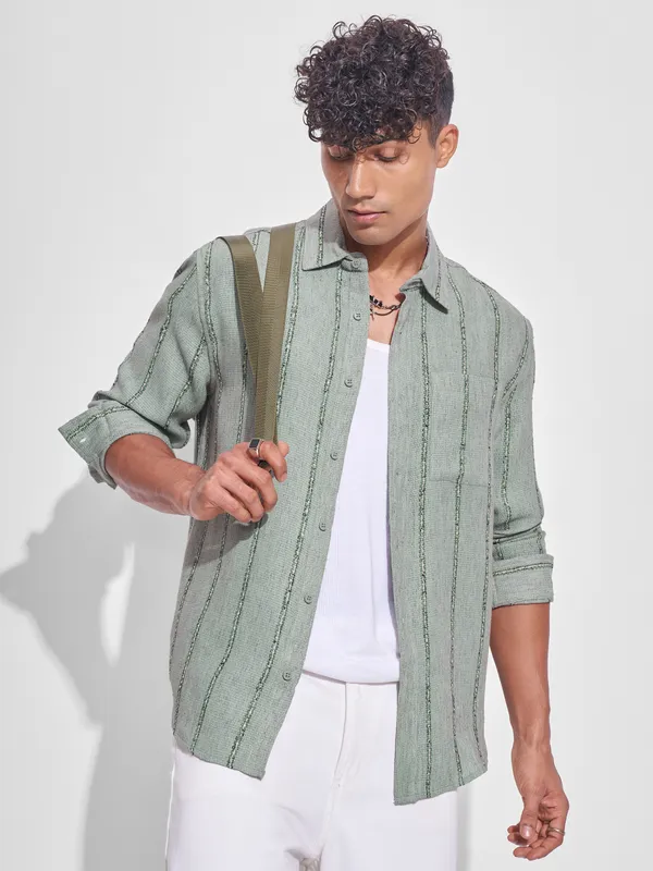 Highlander Men Green Striped Relaxed Fit Casual Shirt