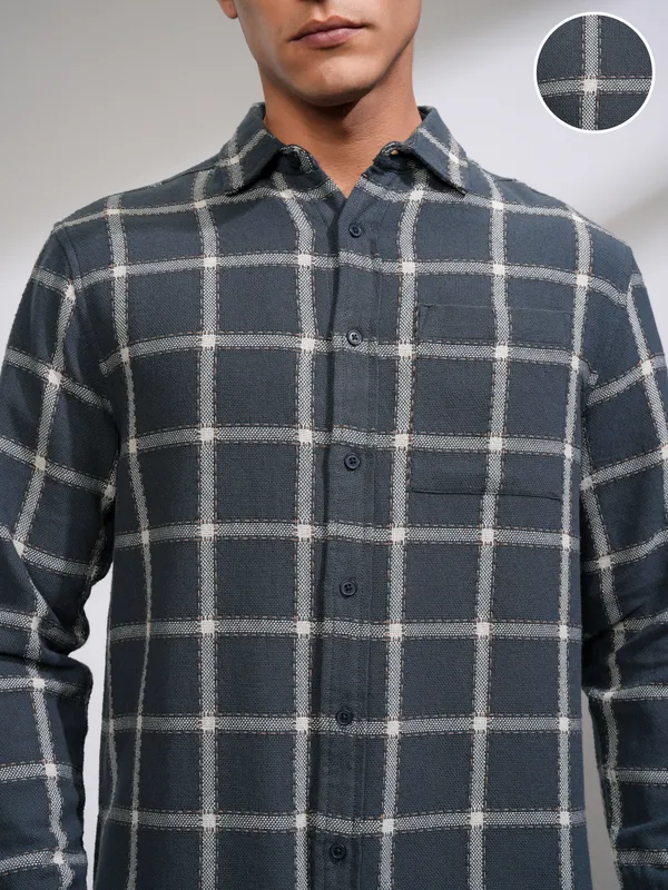 Highlander Men Grey Checked Relaxed Fit Casual Shirt