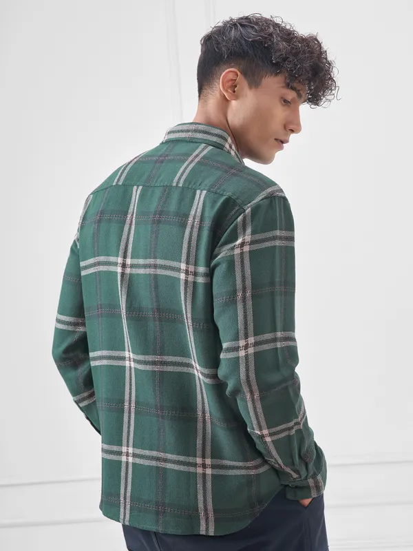 Highlander Men Green Checked Relaxed Fit Casual Shirt