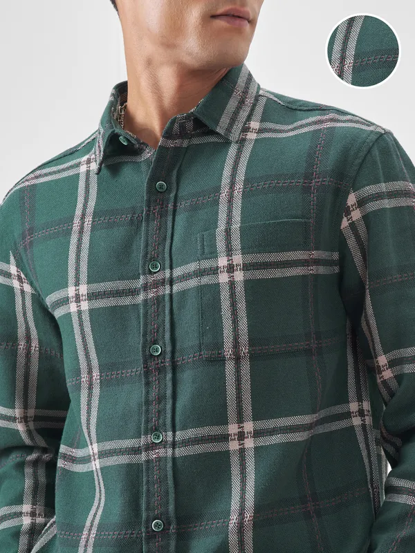 Highlander Men Green Checked Relaxed Fit Casual Shirt