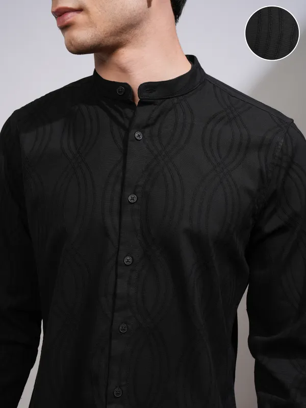 Highlander Men Black Self Design Slim Fit Casual Shirt