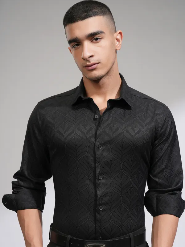 Highlander Men Black Self Design Slim Fit Casual Shirt