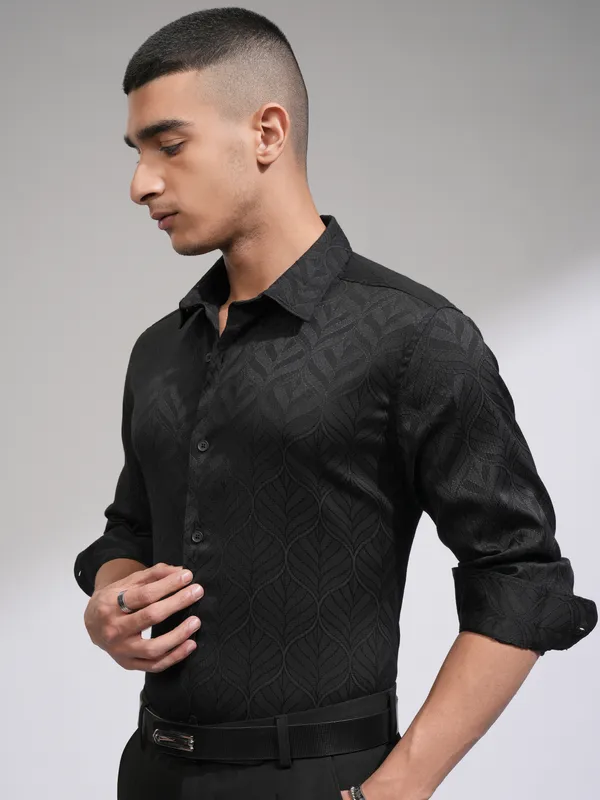 Highlander Men Black Self Design Slim Fit Casual Shirt