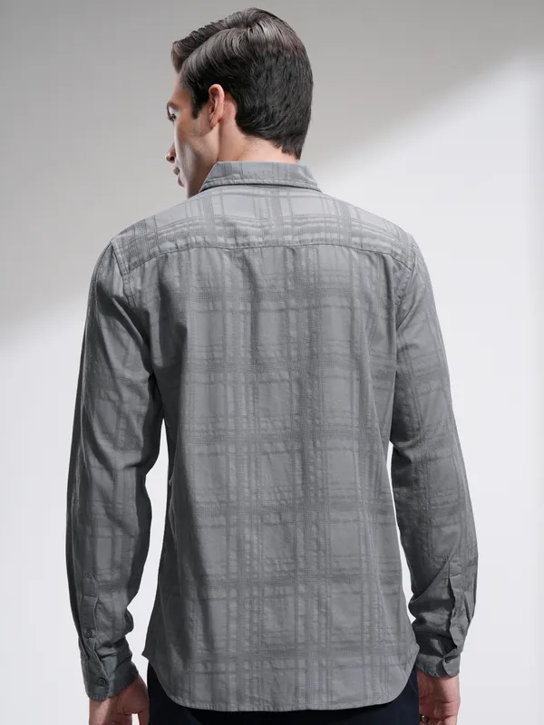 Highlander Men Grey Checked Slim Fit Casual Shirt