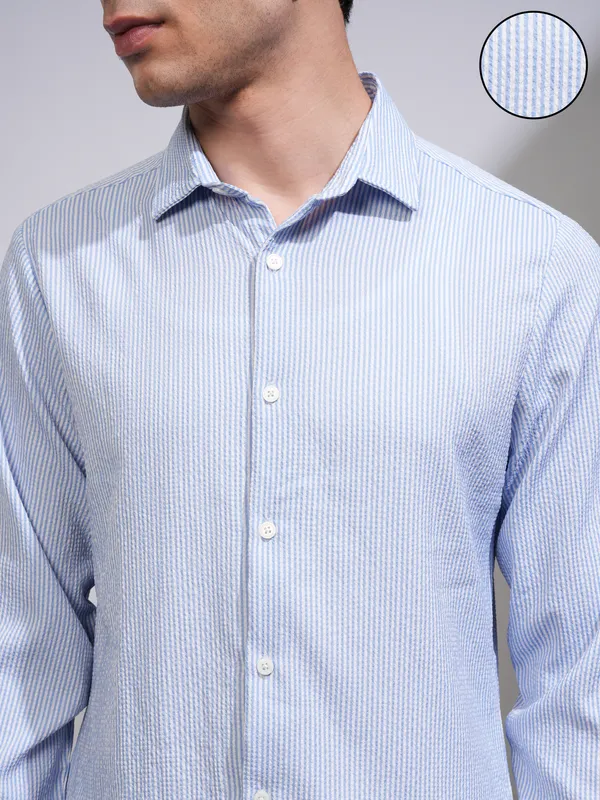 Highlander Men White Striped Slim Fit Casual Shirt