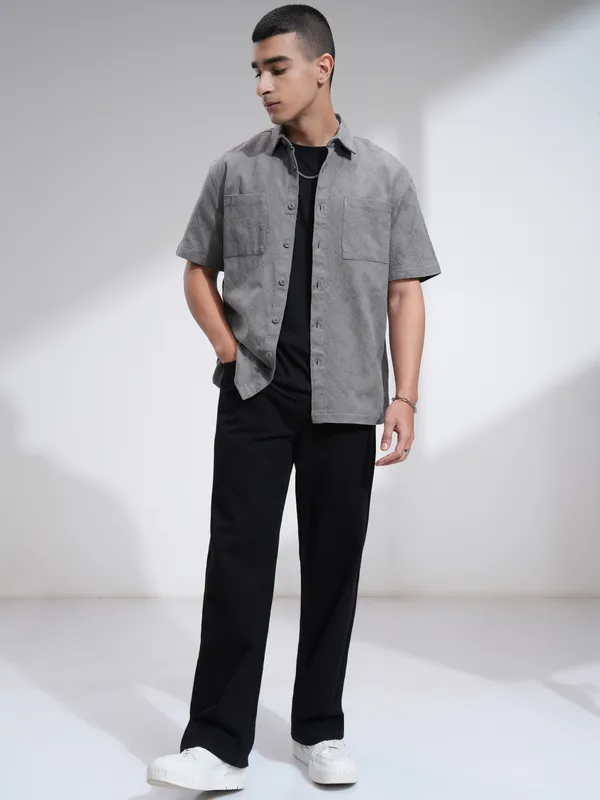 Highlander Men Grey Textured Relaxed Fit Casual Shirt