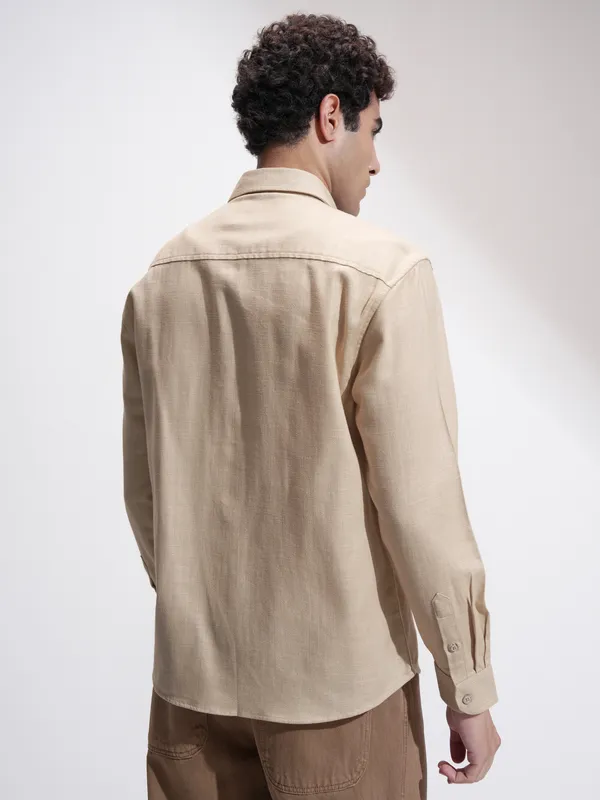 Highlander Men Beige Self Design Relaxed Fit Casual Shirt