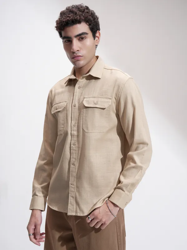 Highlander Men Beige Self Design Relaxed Fit Casual Shirt