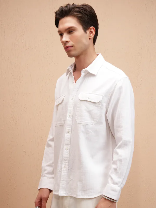 Highlander Men White Self Design Relaxed Fit Casual Shirt