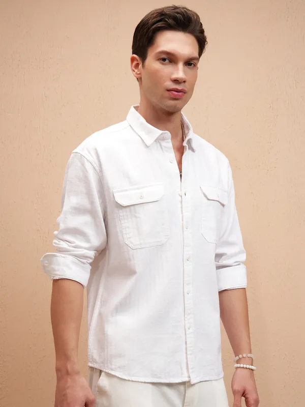 Highlander Men White Self Design Relaxed Fit Casual Shirt