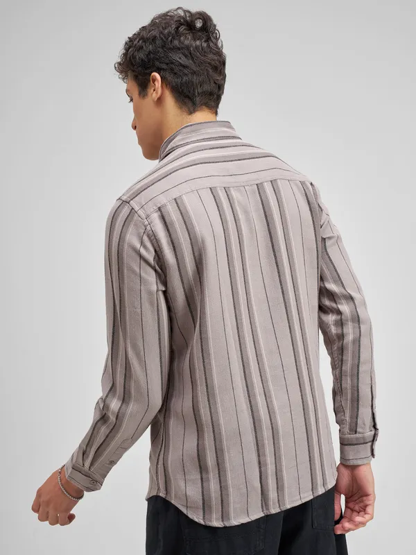Highlander Men Taupe Striped Slim Fit Casual Shirt
