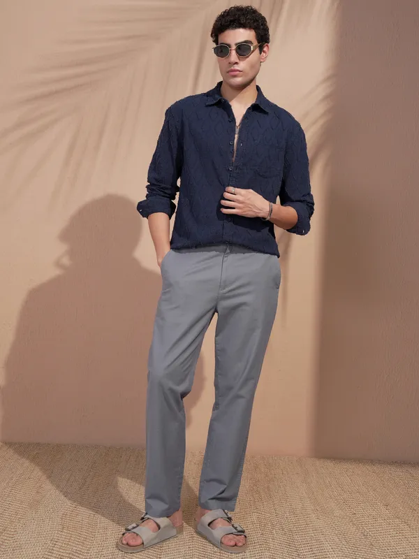 Highlander Men Navy Blue Self Design Relaxed Fit Casual Shirt