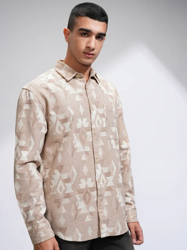 Highlander Men Beige Printed Relaxed Fit Casual Shirt