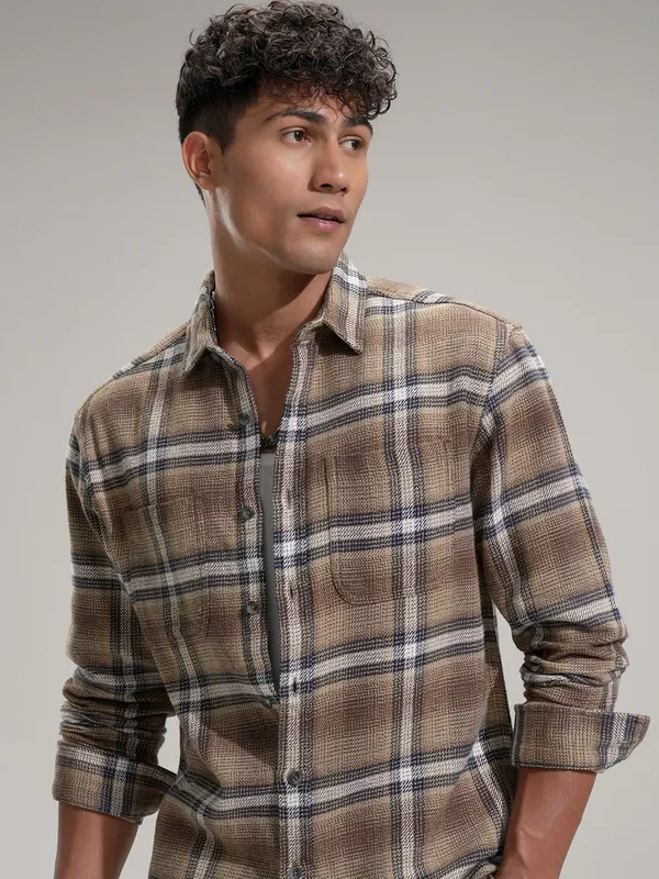 Highlander Men Beige Checked Relaxed Fit Casual Shirt