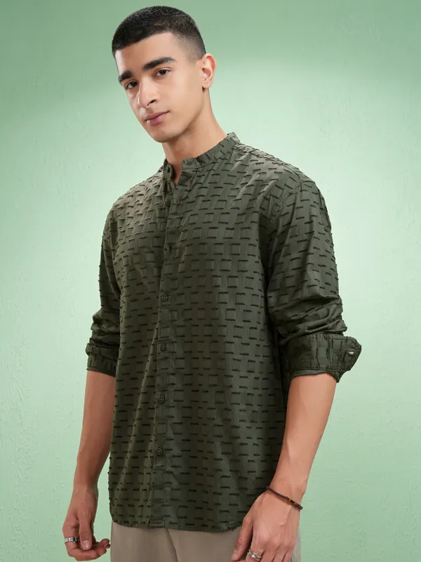 Highlander Men Olive Self Design Relaxed Fit Casual Shirt