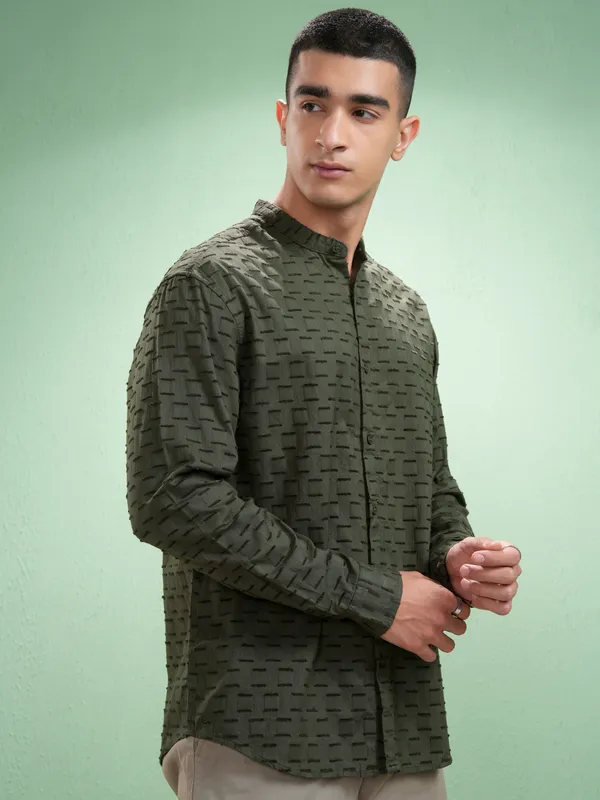 Highlander Men Olive Self Design Relaxed Fit Casual Shirt