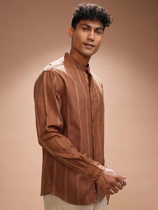 Highlander Men Rust Self Design Relaxed Fit Casual Shirt