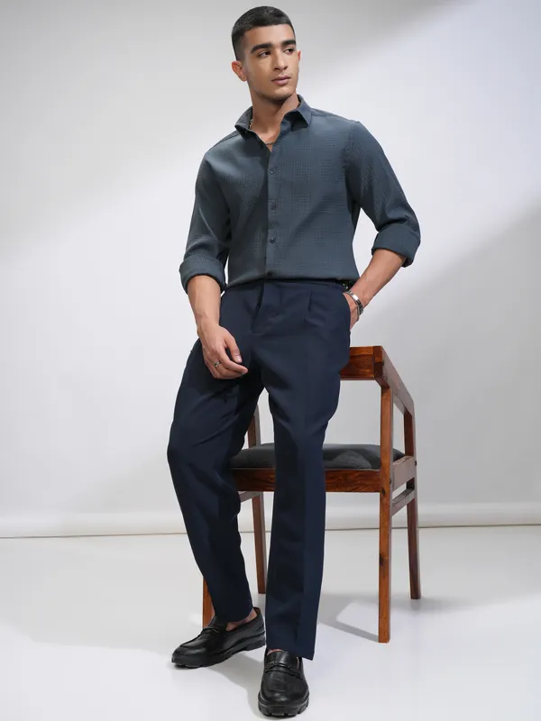 Highlander Men Blue Textured Slim Fit Casual Shirt