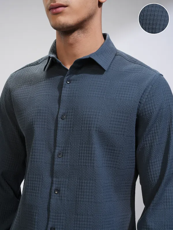 Highlander Men Blue Textured Slim Fit Casual Shirt