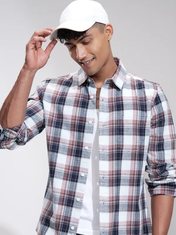 Highlander Men Blue Checked Slim Fit Casual Shirt