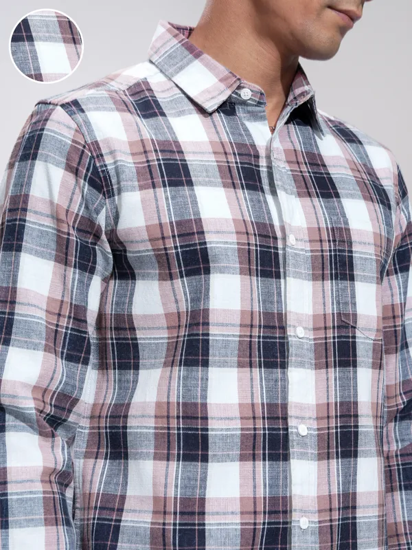 Highlander Men Blue Checked Slim Fit Casual Shirt