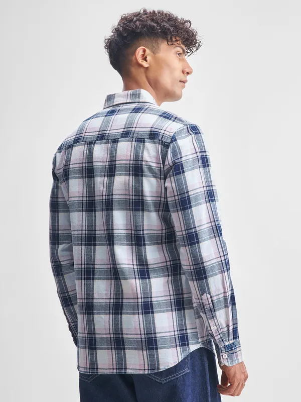 Highlander Men Blue Checked Slim Fit Casual Shirt