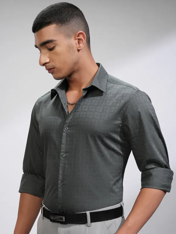 Highlander Men Charcoal Textured Slim Fit Casual Shirt