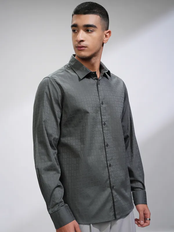 Highlander Men Charcoal Textured Slim Fit Casual Shirt