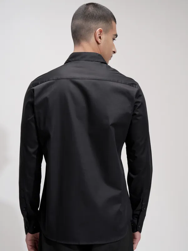 Highlander Men Black Self Design Slim Fit Casual Shirt
