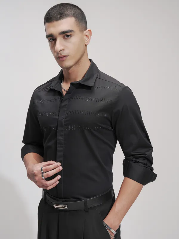 Highlander Men Black Self Design Slim Fit Casual Shirt