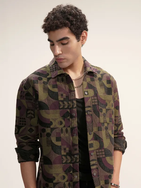 Men Relaxed Fit Casual Shirt