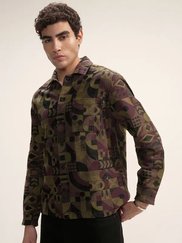 Men Relaxed Fit Casual Shirt