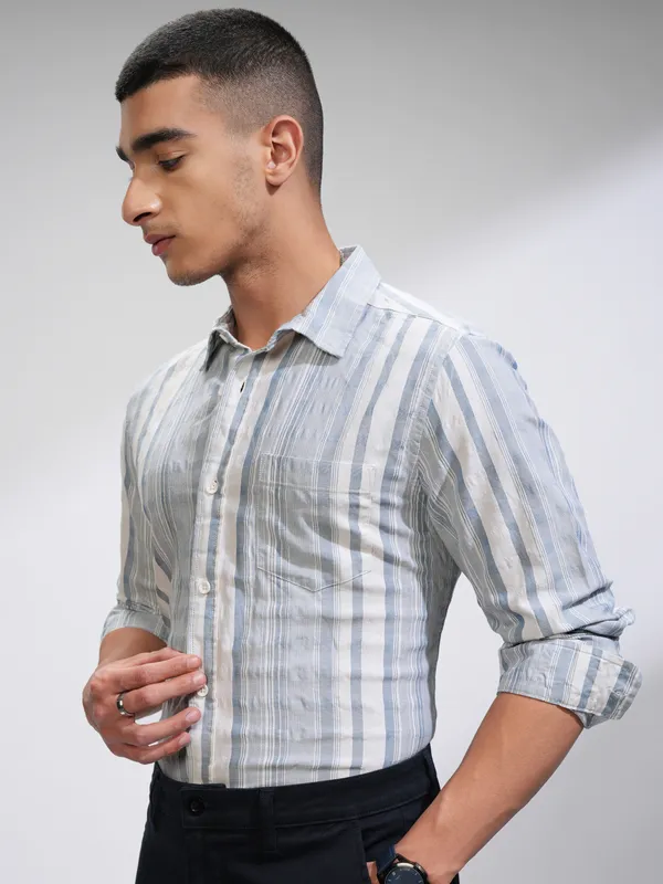 Highlander Men White Striped Slim Fit Casual Shirt