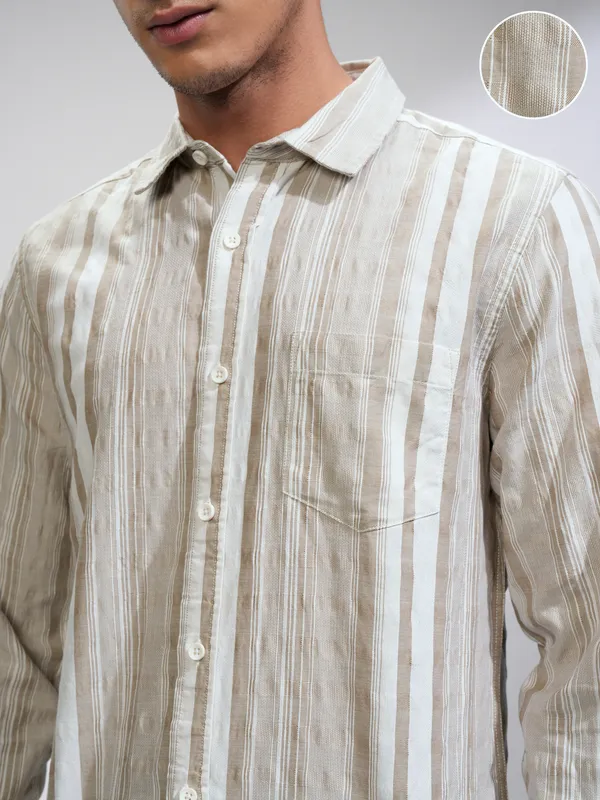 Highlander Men White Striped Slim Fit Casual Shirt