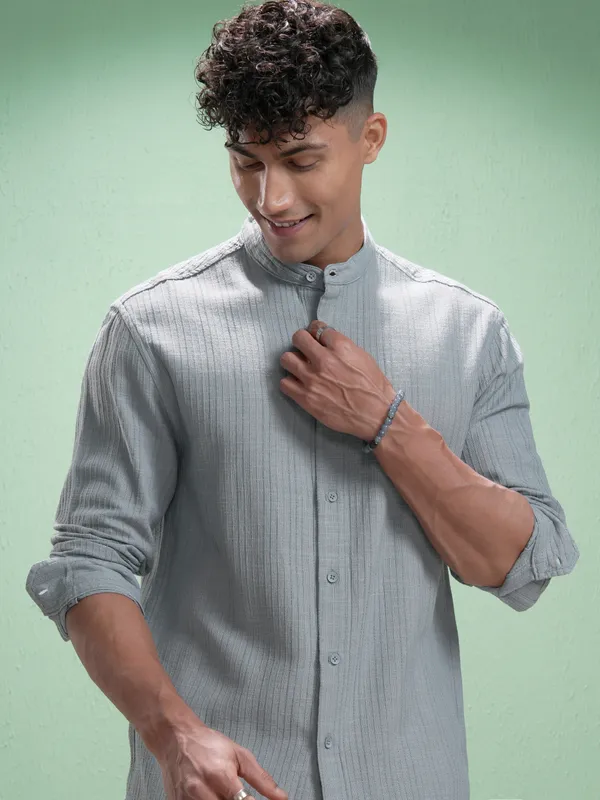 Highlander Men Grey Striped Relaxed Fit Casual Shirt