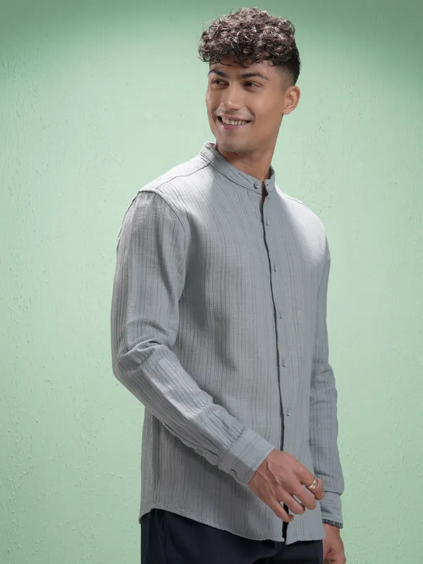 Highlander Men Grey Striped Relaxed Fit Casual Shirt