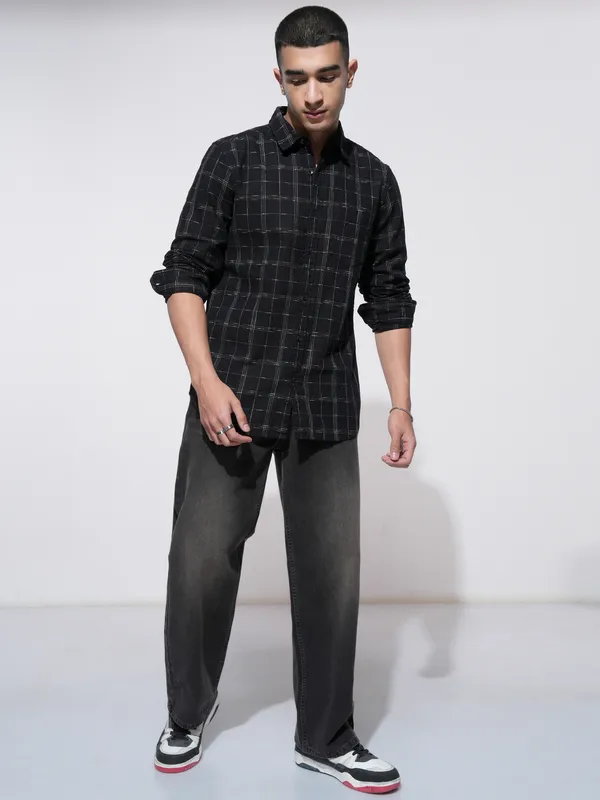 Highlander Men Black Checked Slim Fit Casual Shirt