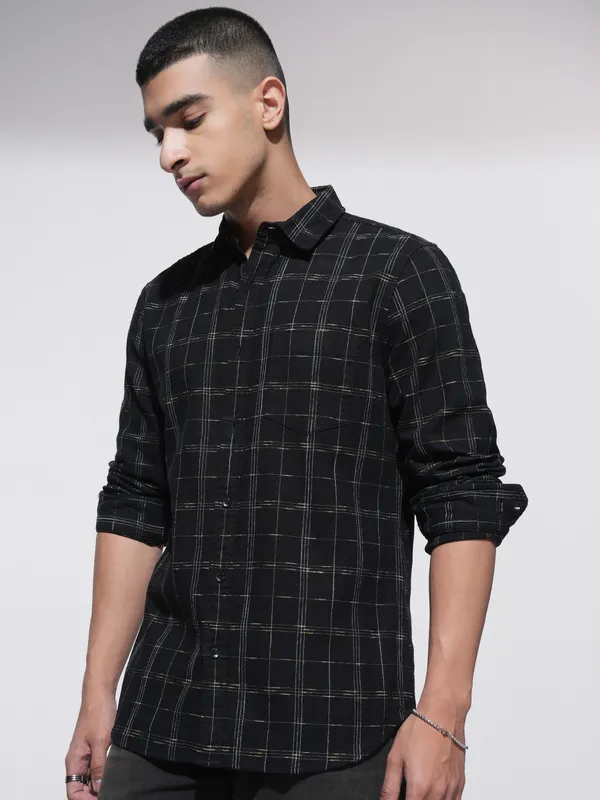 Highlander Men Black Checked Slim Fit Casual Shirt